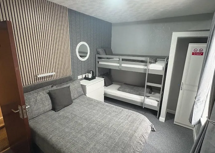 Clifton Private Hotel